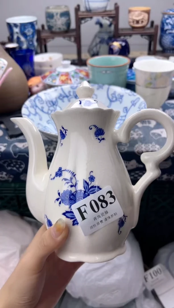 瓷片小*    F083
