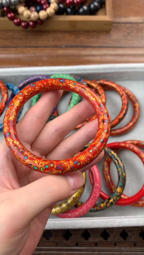 大漆彰髹变涂手镯（红金57*8）