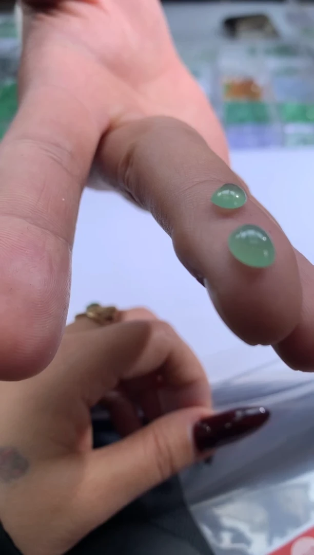 【闪购商品】定制翡翠未镶嵌翡翠