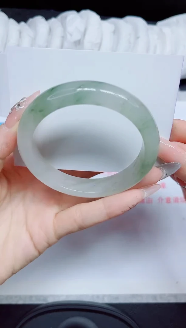 石英质玉手镯未镶嵌296