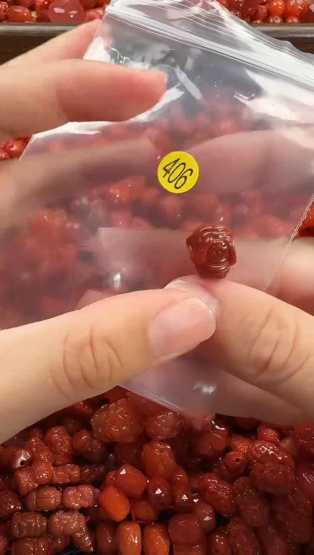 颈饰未镶嵌南红玛瑙1