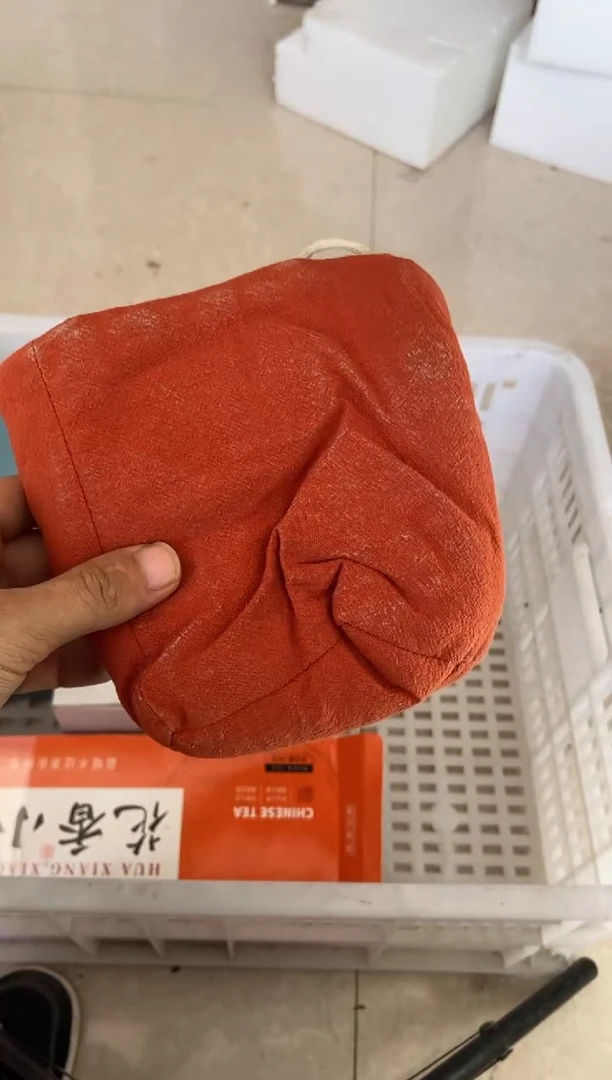 杯无运费险有瑕疵的摄影的产品有使用过的痕迹有点脏介意勿拍