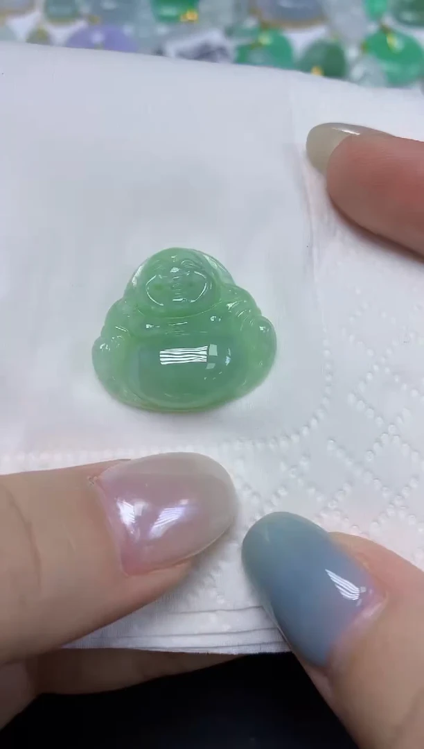 翡翠未镶嵌颈饰天然缅甸翡翠A货