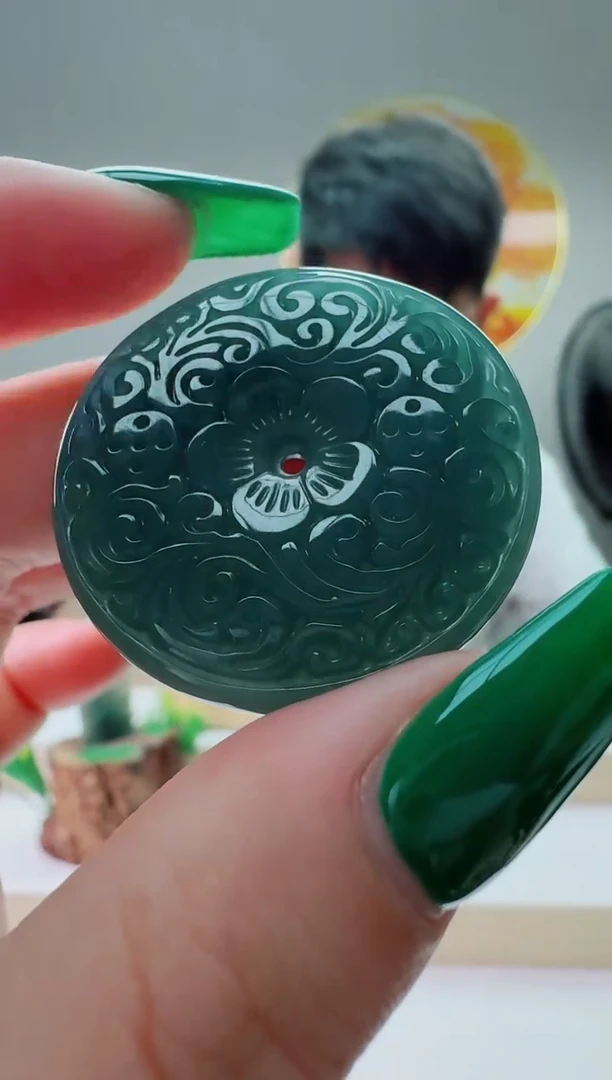 翡翠未镶嵌颈饰花扣多样性随机发其一