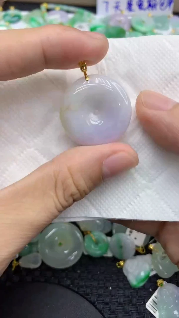 颈饰未镶嵌翡翠天然缅甸A货翡翠