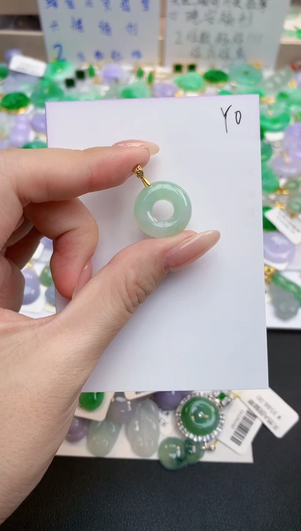 颈饰未镶嵌翡翠天然缅甸A货翡翠