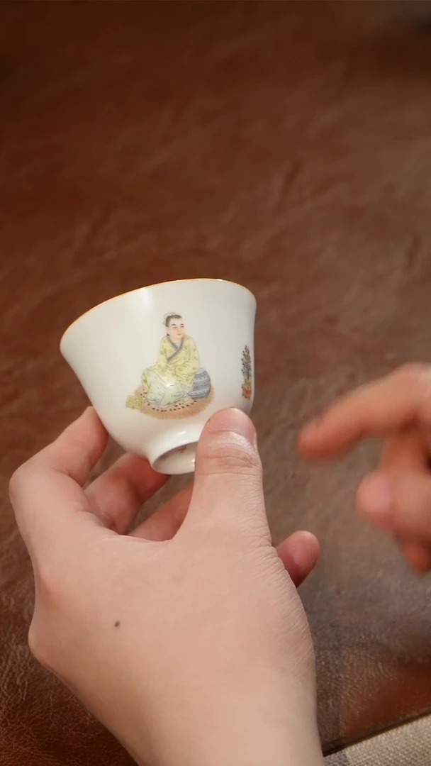 千年瓷都景德镇 艺术关注谢佳豪