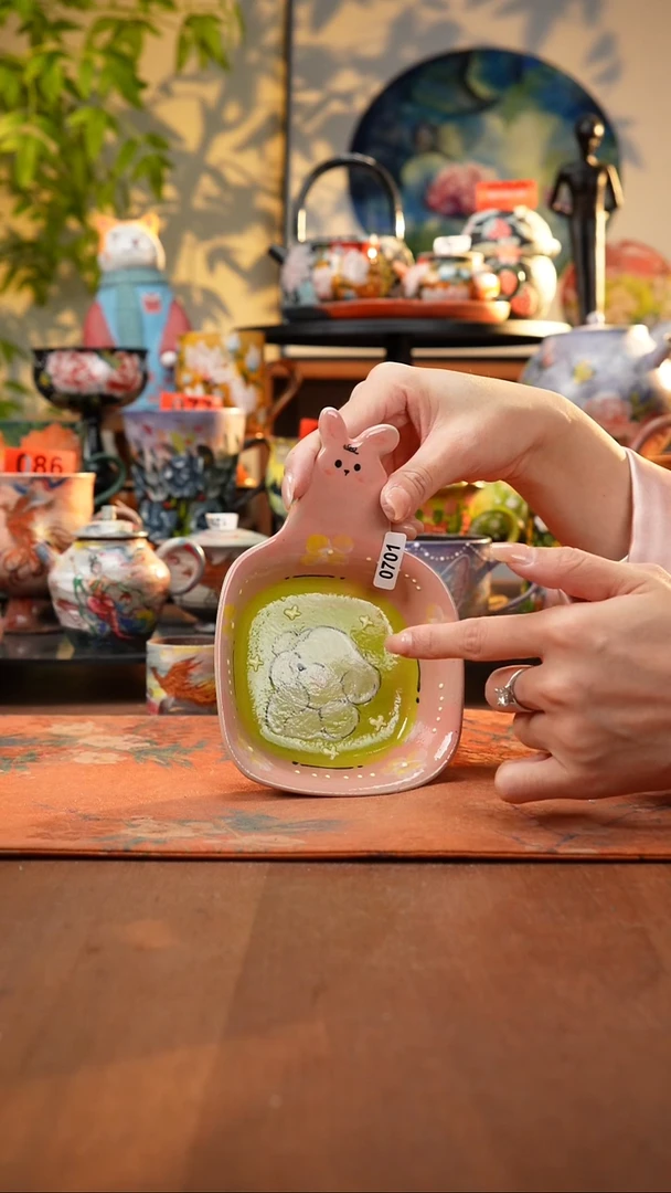 瓷片景德镇手工手绘701