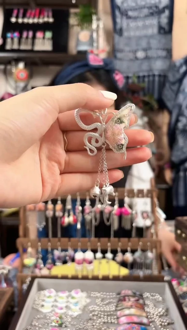 织绣民族风非遗老绣饰品586