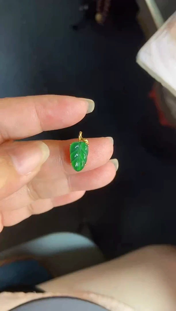 翡翠银S925镶嵌吊坠(不含链)天然A货翡翠