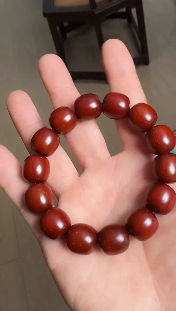 木印度小叶紫檀 枣形手串