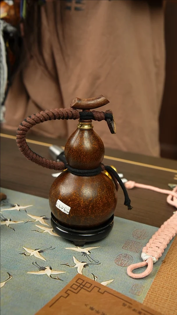 343号200ml左右非遗大漆酒葫芦