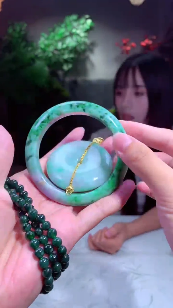 未镶嵌定制翡翠 定制翡翠（拍一发一）