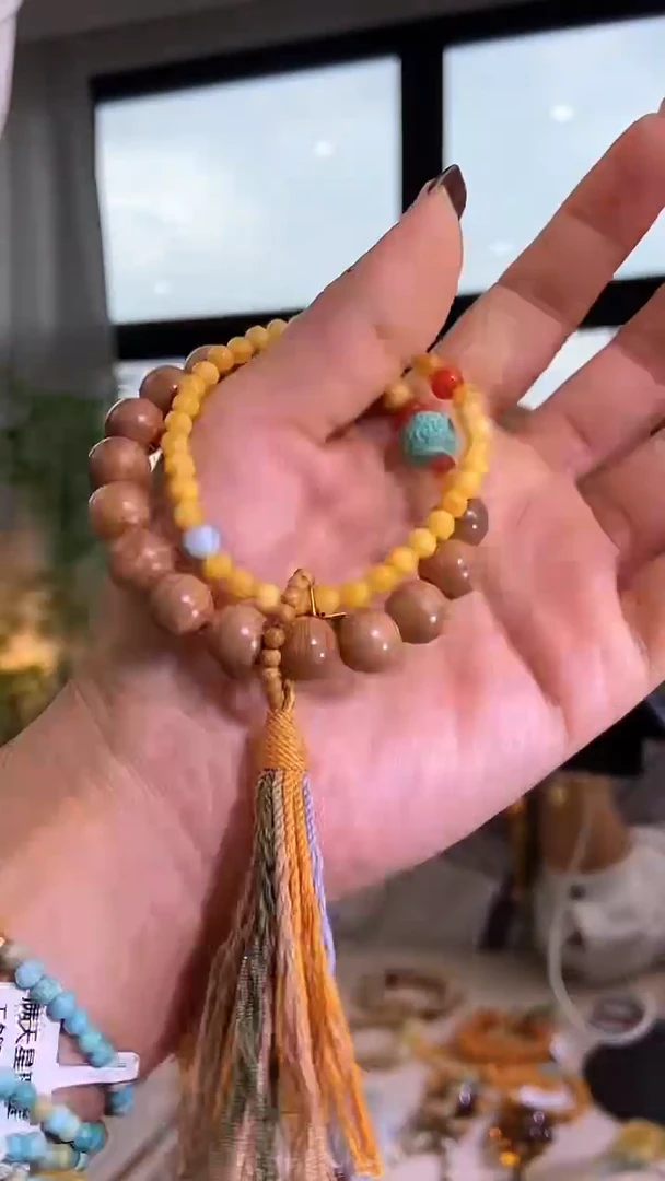 【闪购商品】琥珀颈饰未镶嵌天然琥珀蜜蜡