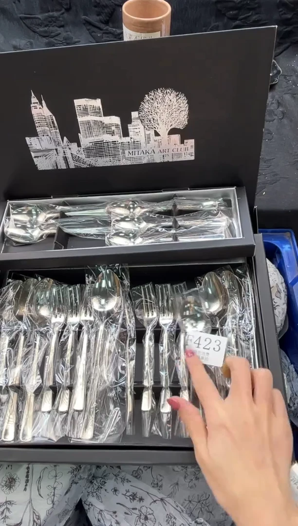 瓷片柯****s       F423*