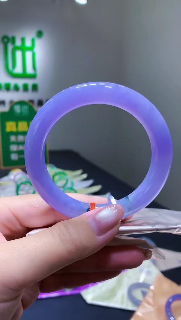 未镶嵌手镯翡翠-k27  天然缅甸A货翡翠58.8圆条总价13万定金2万