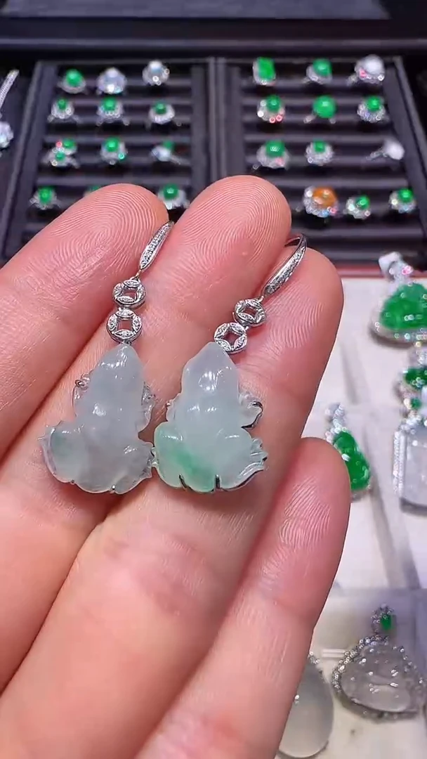 【闪购商品】翡翠耳饰18K金镶嵌耳坠