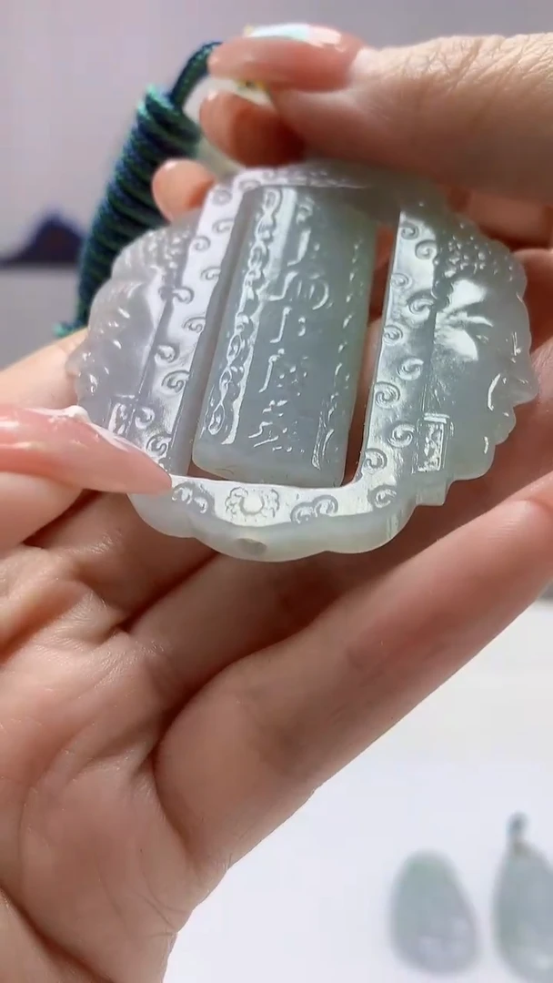 【闪购商品】定制翡翠未镶嵌3916DD-毛货挂件111