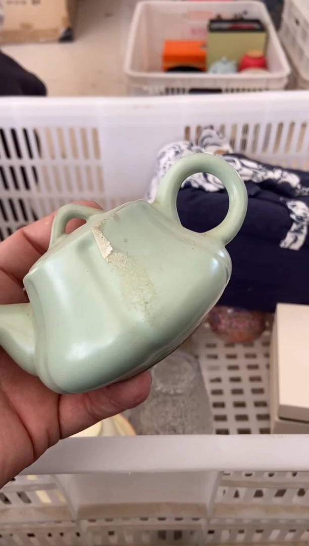 无运费险有瑕疵的摄影的产品有使用过的痕迹有点脏介意勿拍