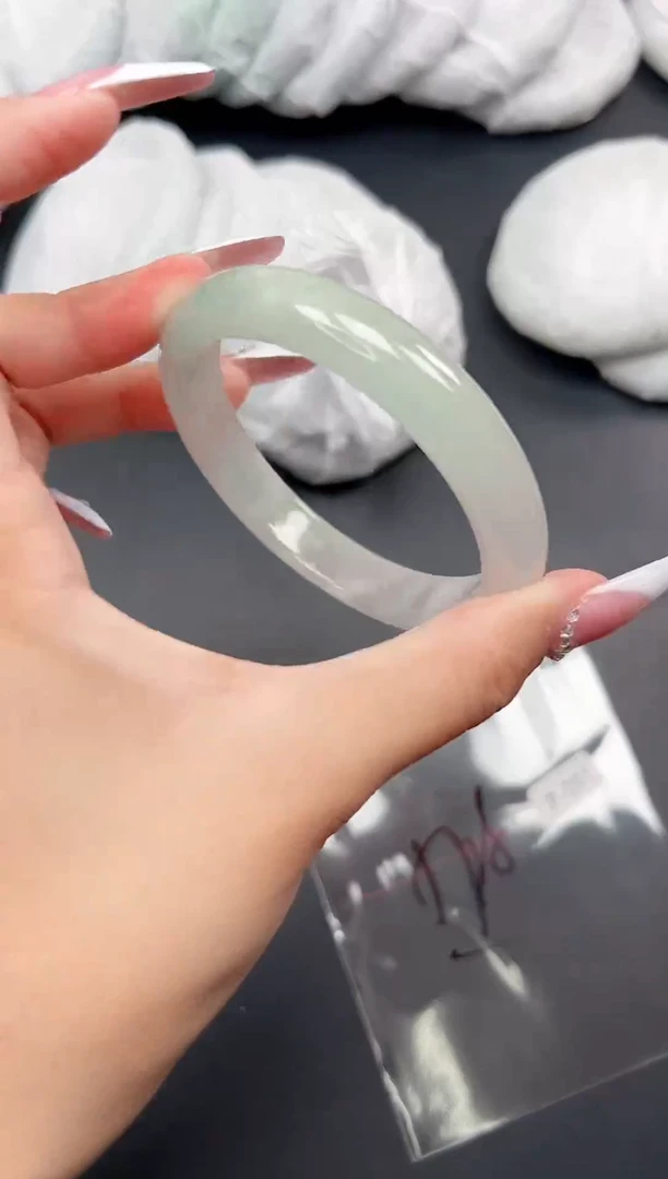 精品手镯，一物一拍P-081