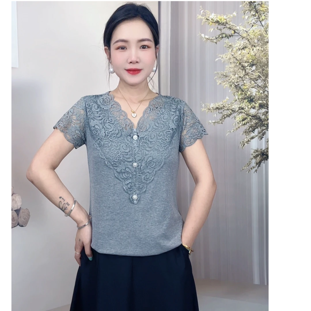 2025春夏新款时尚V领短袖气质百搭显瘦小衫蕾丝洋气打底宽松显瘦