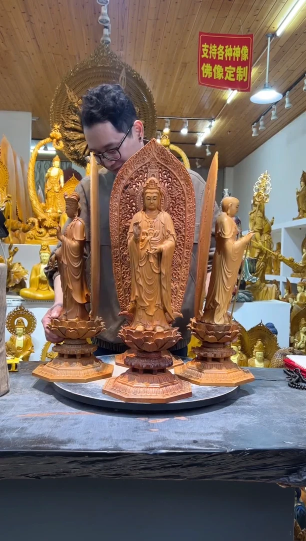 香樟木站姿观音60cm