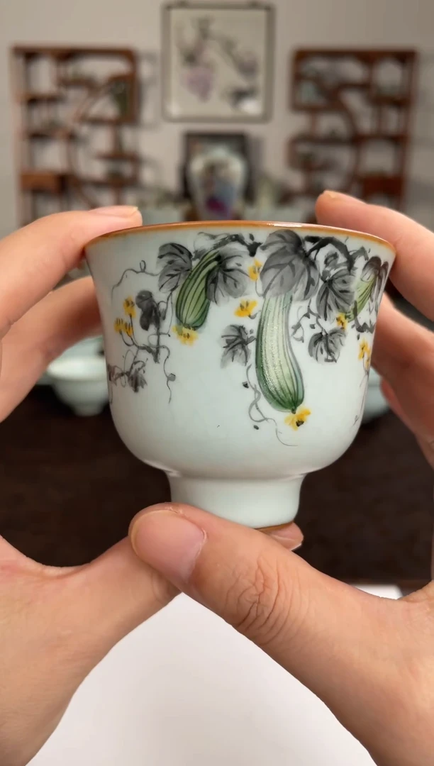 青澹铃风杯（丝瓜）余秀华老师作品