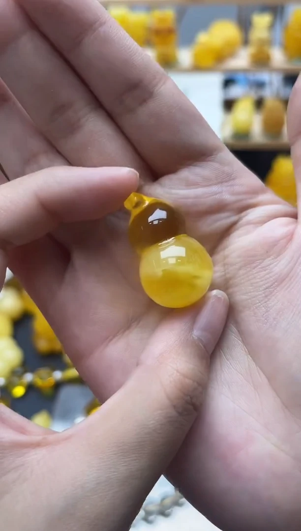 琥珀未镶嵌珠宝奇石141琥珀蜜蜡微瑕