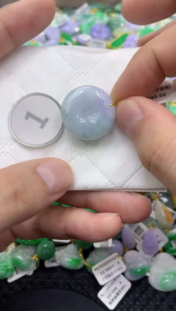 颈饰未镶嵌翡翠天然缅甸翡翠A货