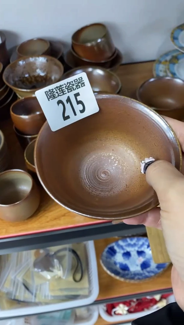 瓷片好**呀隆莲瓷器欢迎大家