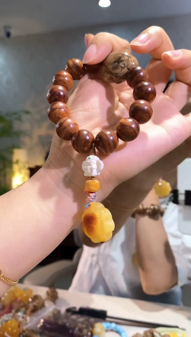 未镶嵌琥珀裸石天然琥珀蜜蜡首饰