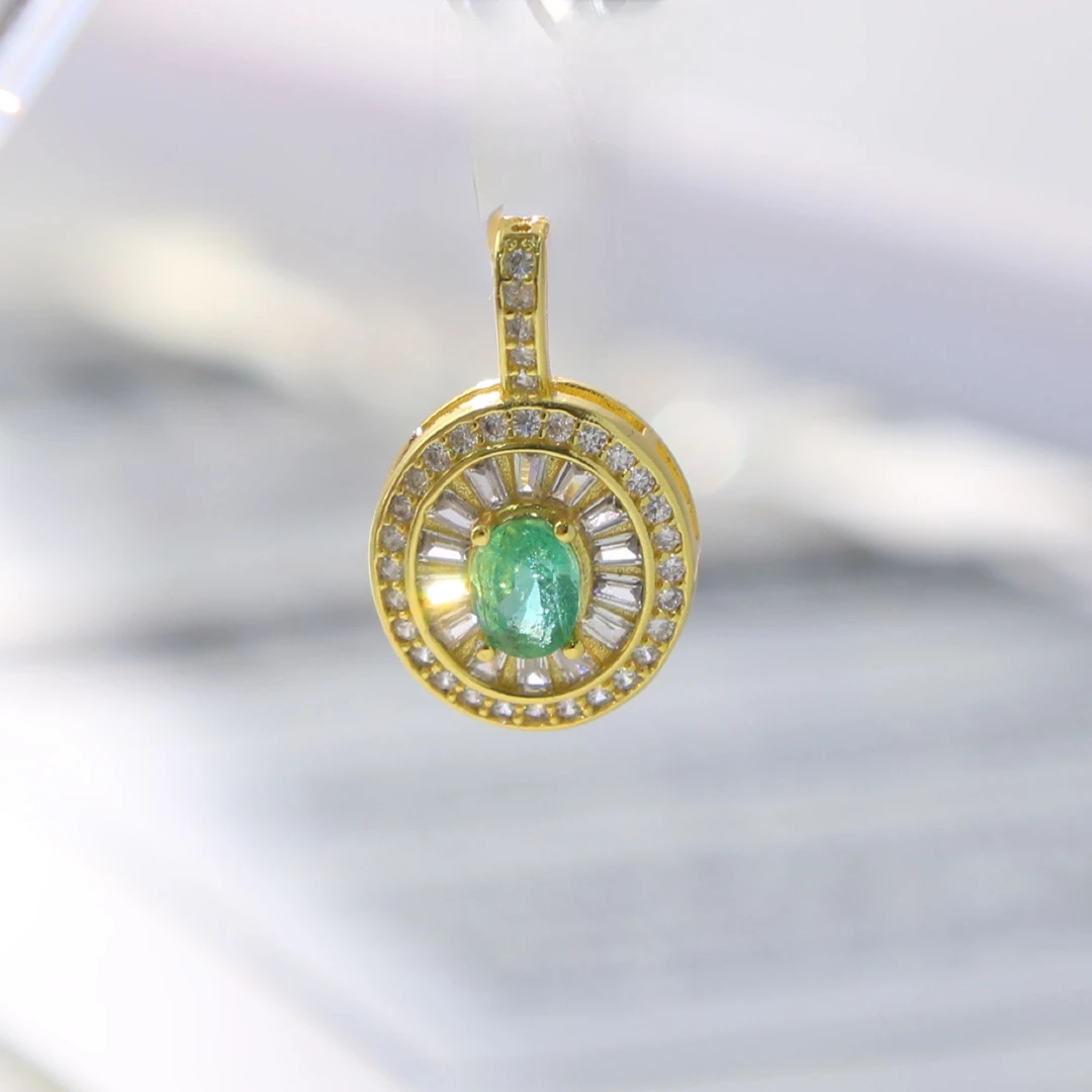 s925天然宝石祖母绿吊坠优雅