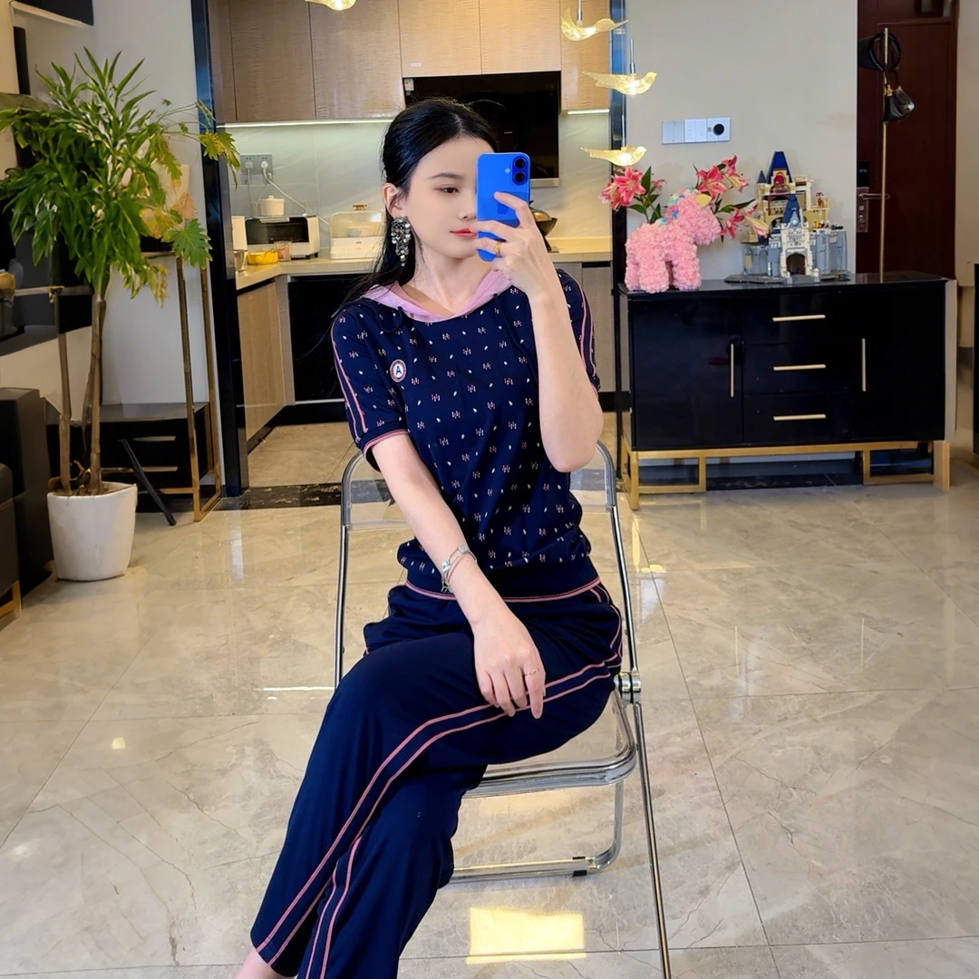 477气质宽松运动休闲套装女2025新款爆款遮肚子藏肉显瘦两件套