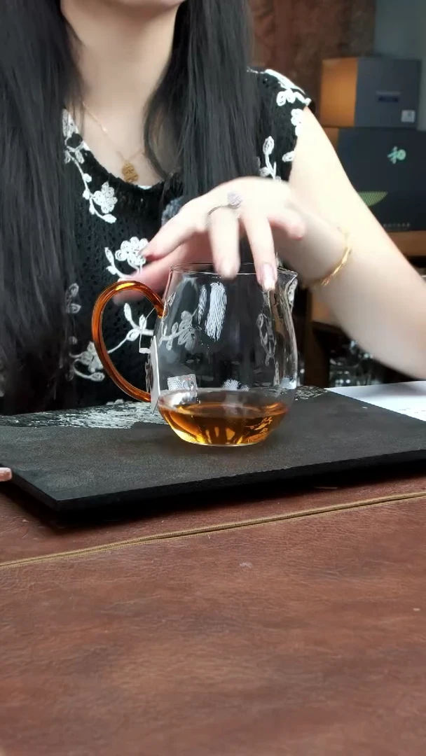 禾器 承颐茶海琥珀