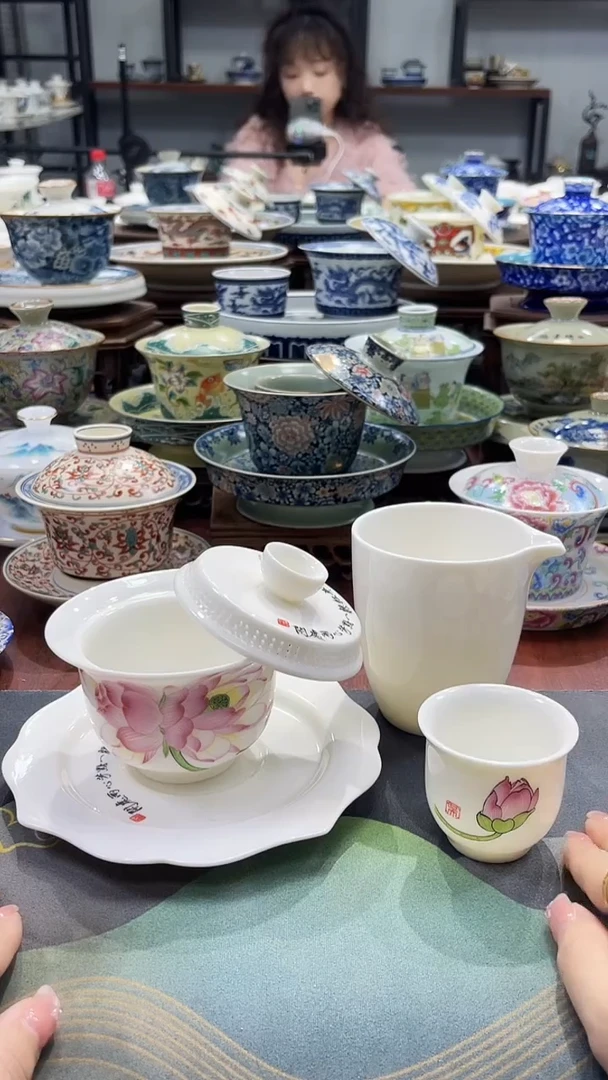 360度出水荷花悬停盖碗+1杯+纯白公道