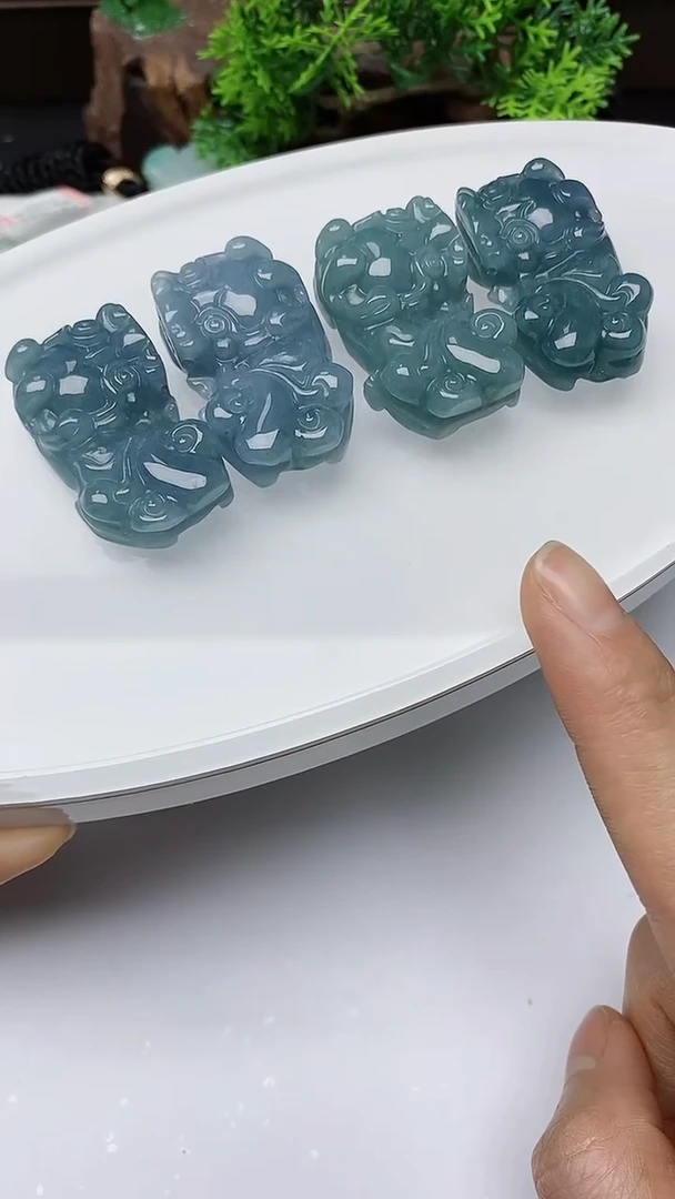 【闪购商品】翡翠颈饰未镶嵌多样性发其一