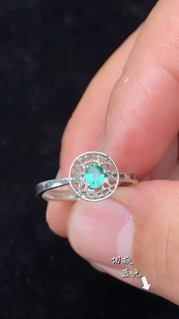 银S925镶嵌戒指祖母绿多样性发一