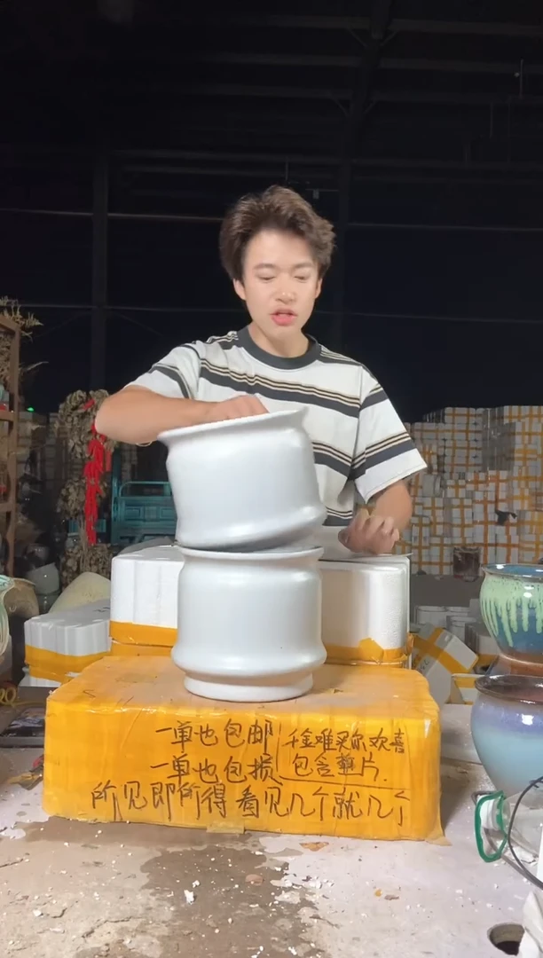 宜兴粗陶花盆20*18