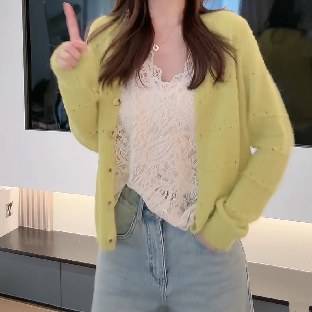 设计感镂空黄色长袖针织开衫女2025春季新款洋气温柔软糯慵懒毛衣