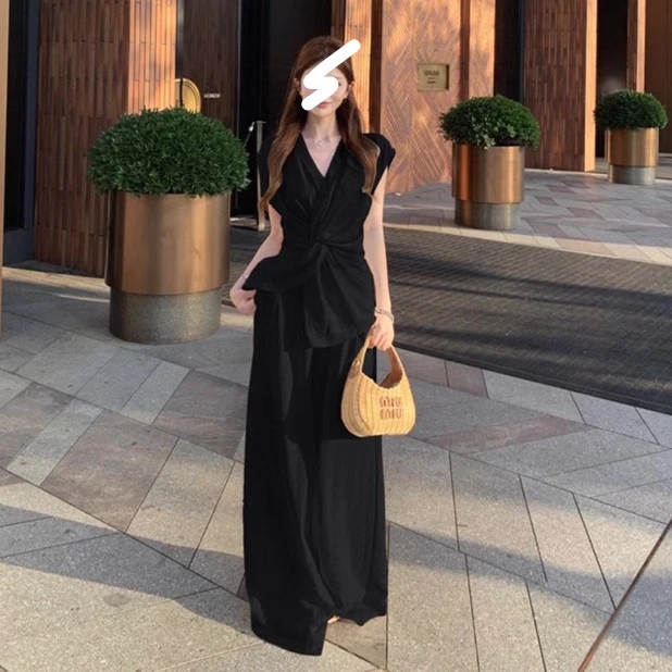 小九九  法式飞飞袖设计感显瘦上衣阔腿裤套装（6678）