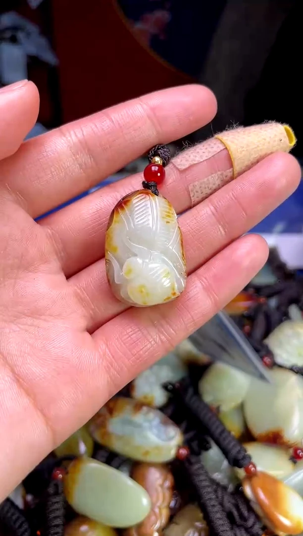 【闪购商品】和田玉颈饰未镶嵌123