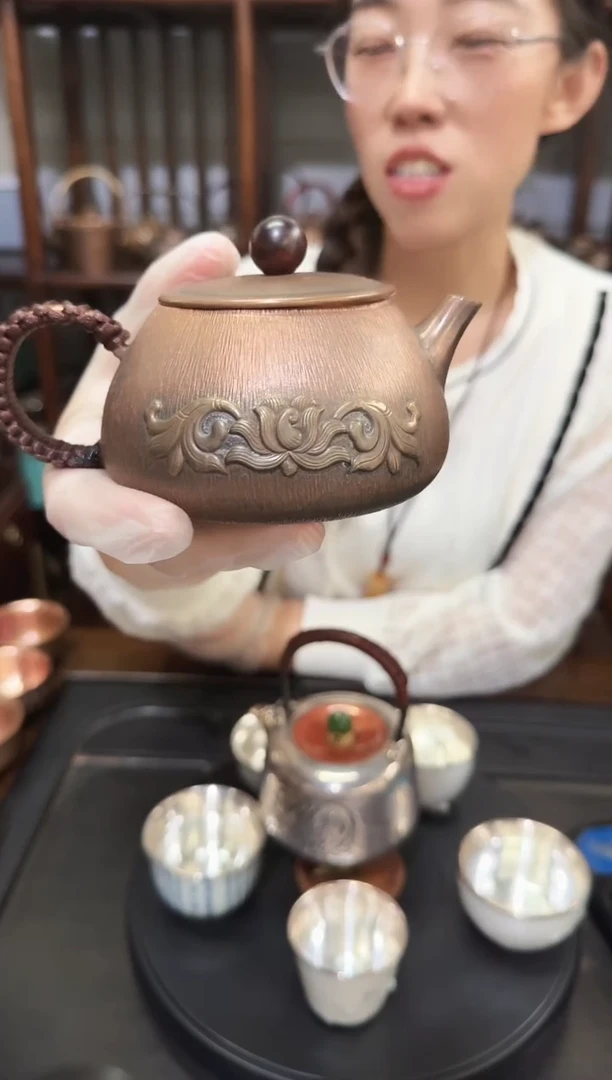 花开如意铜壶 茶壶
