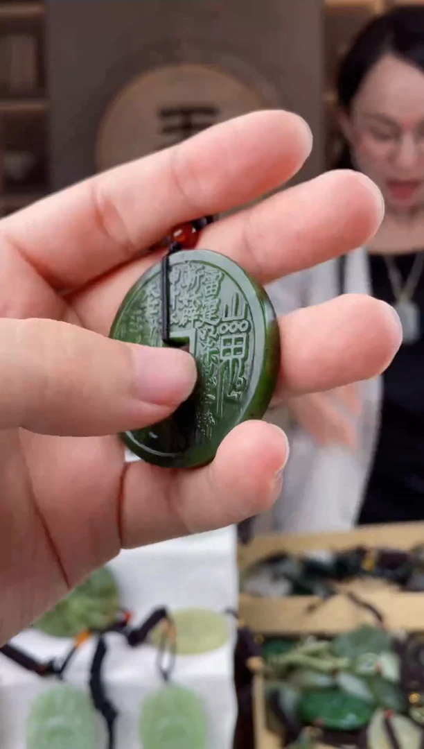 颈饰未镶嵌和田玉拍一发一，多样性发货