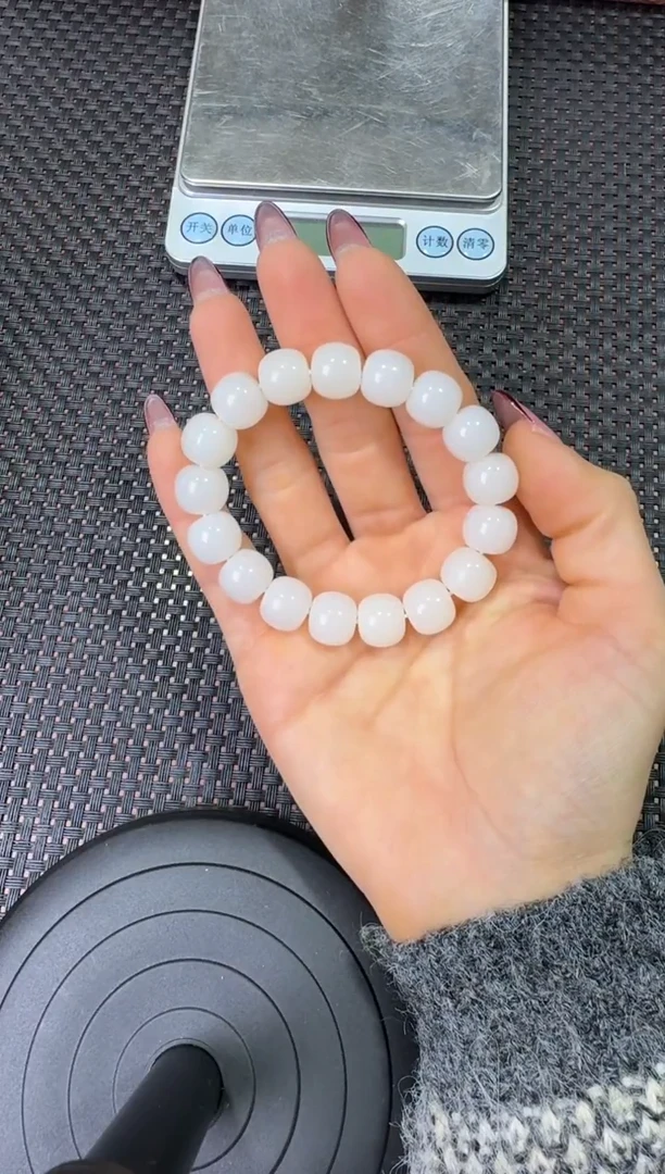 未镶嵌手串和田玉且末金山白玉老型珠卡11*12手串