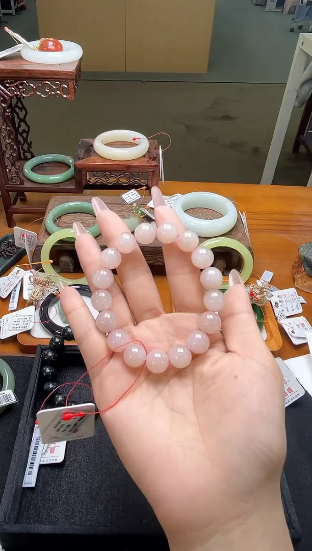 未镶嵌手串和田玉卡12青海藕粉 圆珠