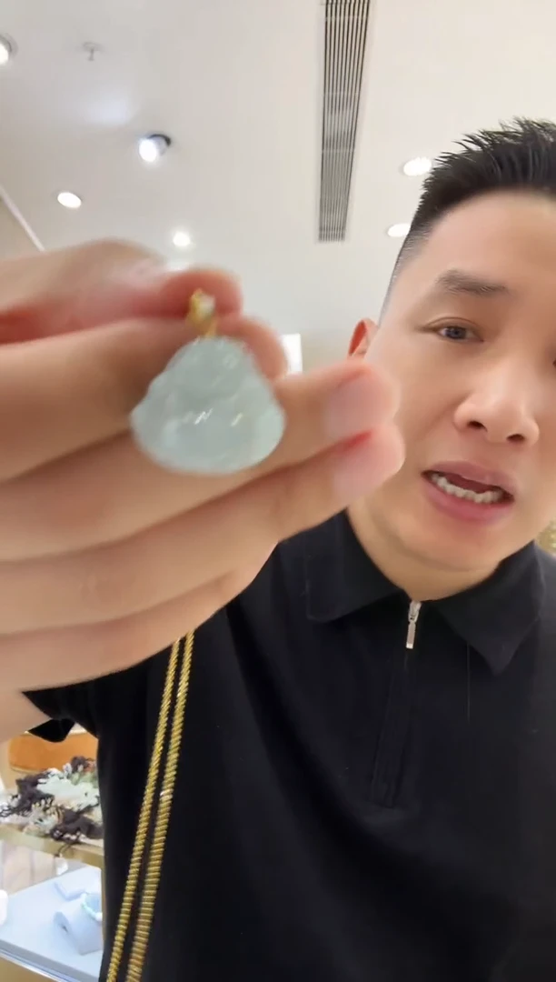 颈饰18K金镶嵌翡翠069多样发一