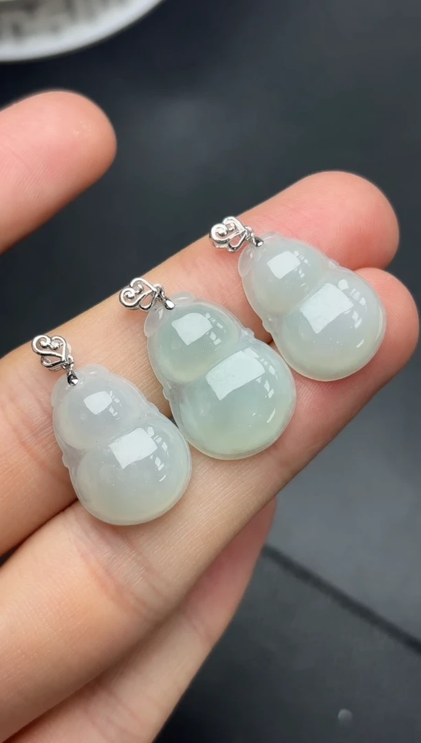 颈饰18K金镶嵌翡翠YM1092-1葫芦多样性发一件
