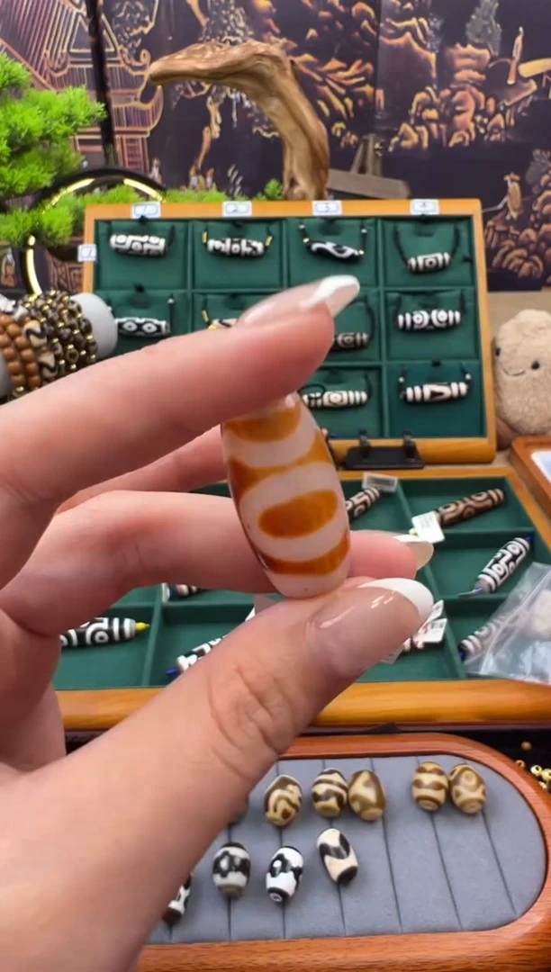 合金颈饰玛瑙/玉髓（覆膜）53.