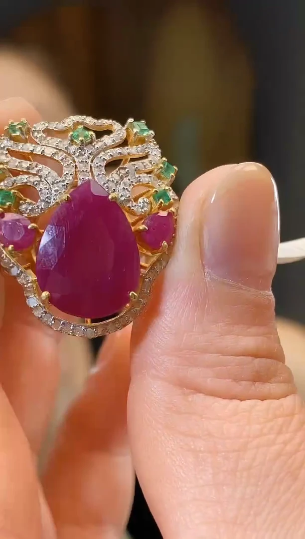 吊坠(赠链)未镶嵌红宝石天然无烧红宝石吊坠