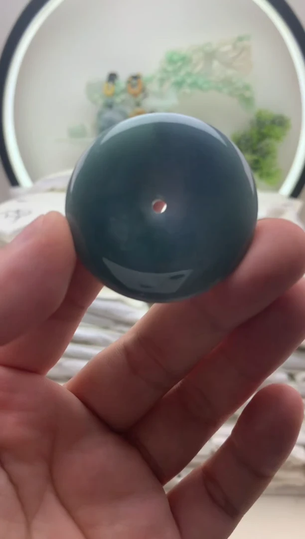 颈饰未镶嵌翡翠平安扣